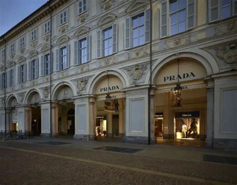 prada locations in italy